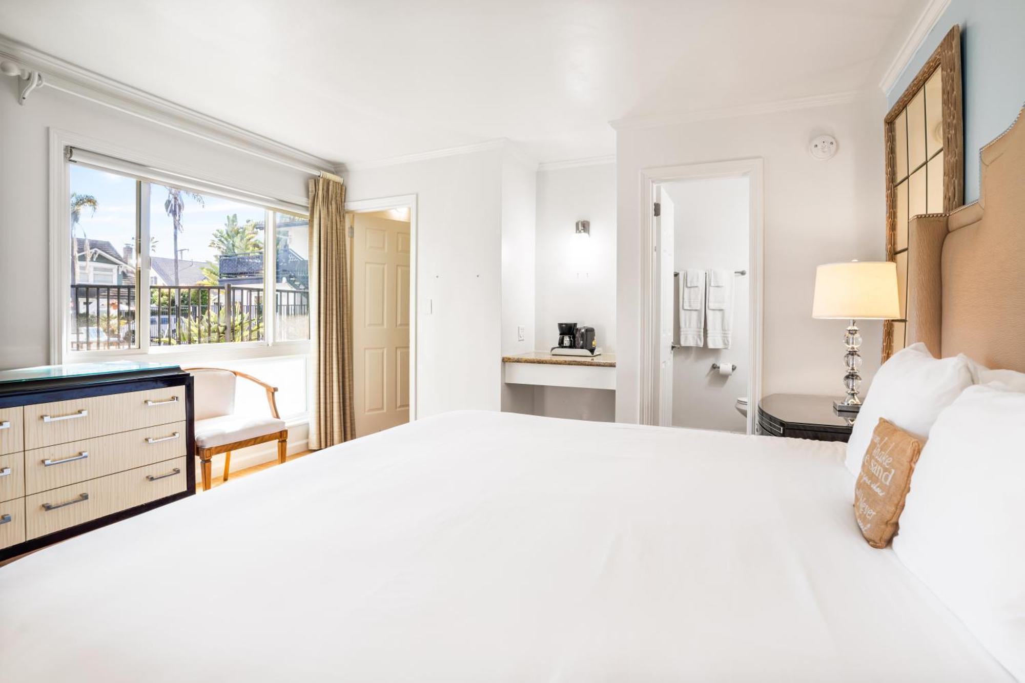Pacific Crest Hotel سانتا باربارا الغرفة الصورة