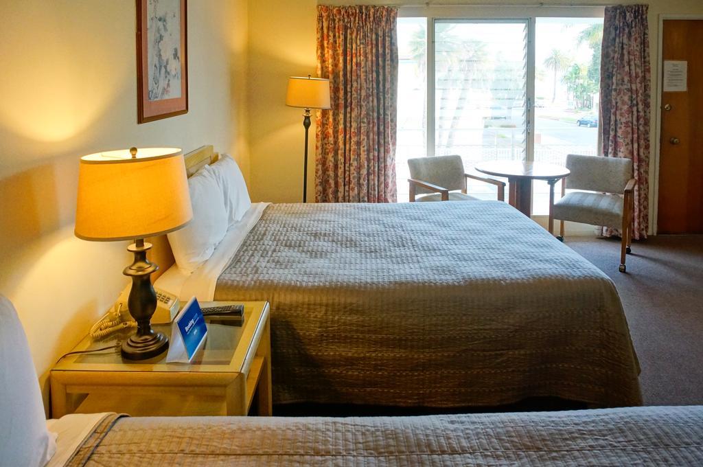 Pacific Crest Hotel سانتا باربارا الغرفة الصورة