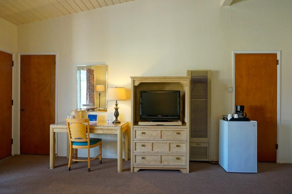 Pacific Crest Hotel سانتا باربارا الغرفة الصورة